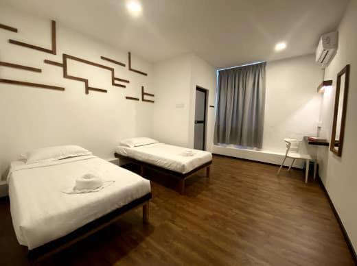 Kuching Hotel Bagian luar foto